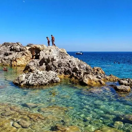 Appartamento Per Vacanze Isola Fanusa