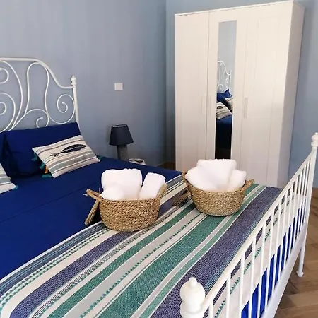 Lägenhet Per Vacanze Isola